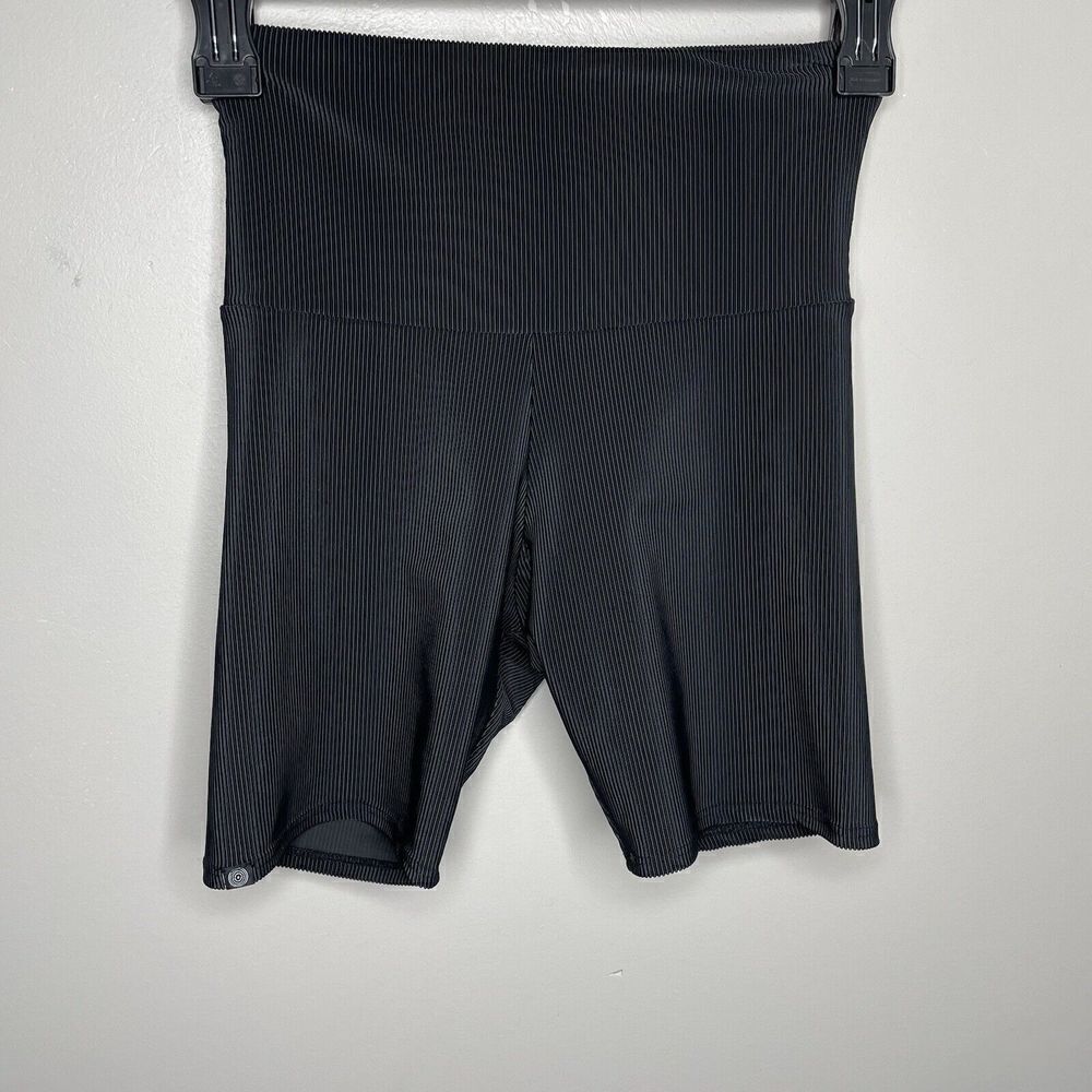 ONZIE Shorts Womens XS Black Athletic Bike High-Rise Ribbed Stretch
